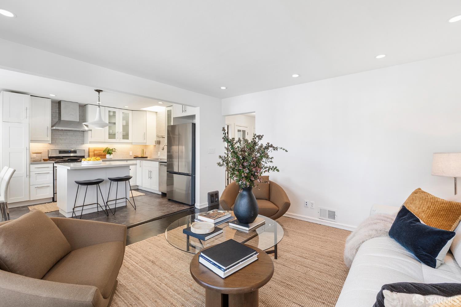 75 Bridgeview Drive, San Francisco CA 94124