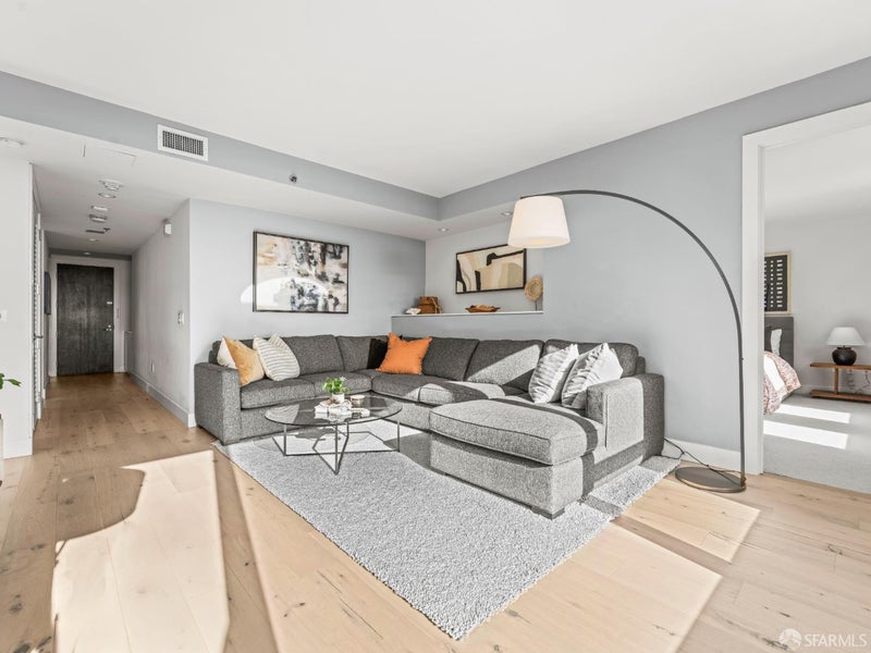 219 Brannan Street 16K