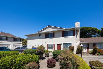 2585 El Portal Drive C San Pablo CA 94806