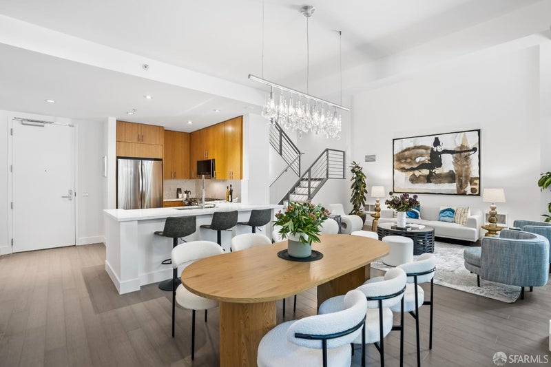 235 Berry Street 115
