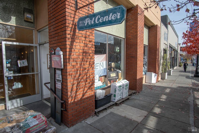 1566 4th Street