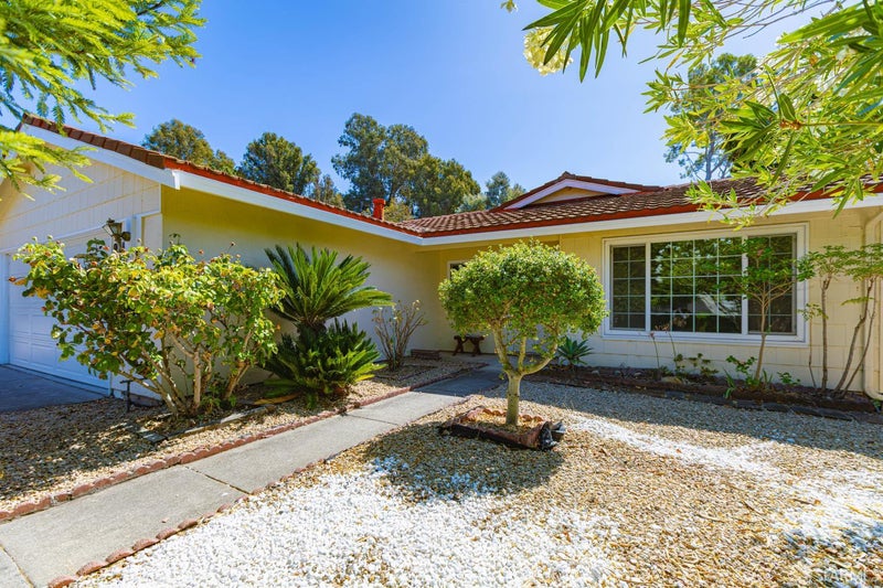 915 Seascape Circle