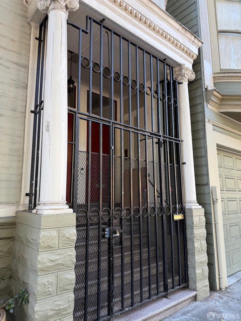 82 Sanchez Street, San Francisco, CA 94114