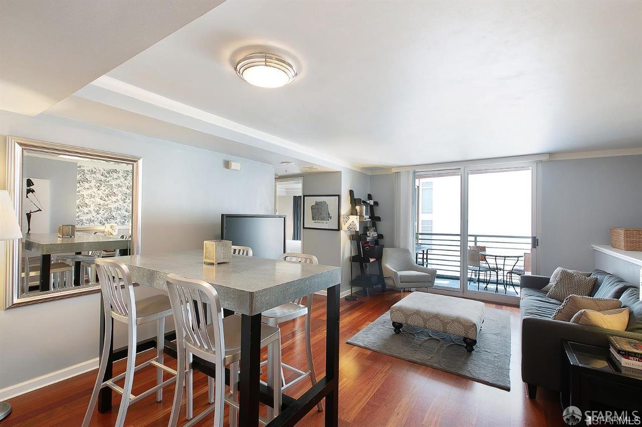 400 Beale Street 1008