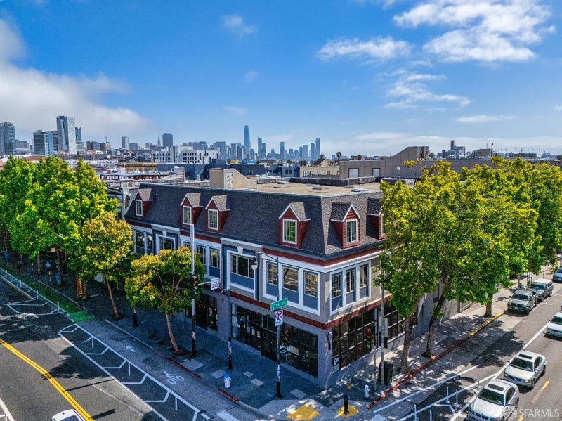 593 Valencia Street