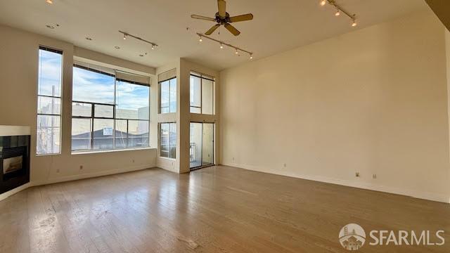 360 10th Street 3