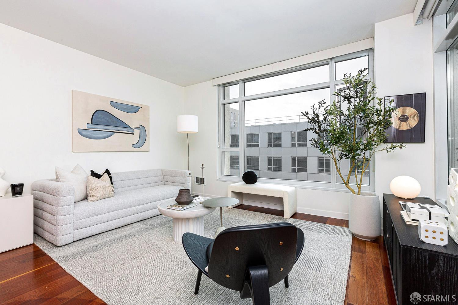 1160 Mission Street 2211