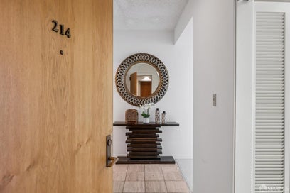 101 Lombard Street 214E San Francisco CA 94111