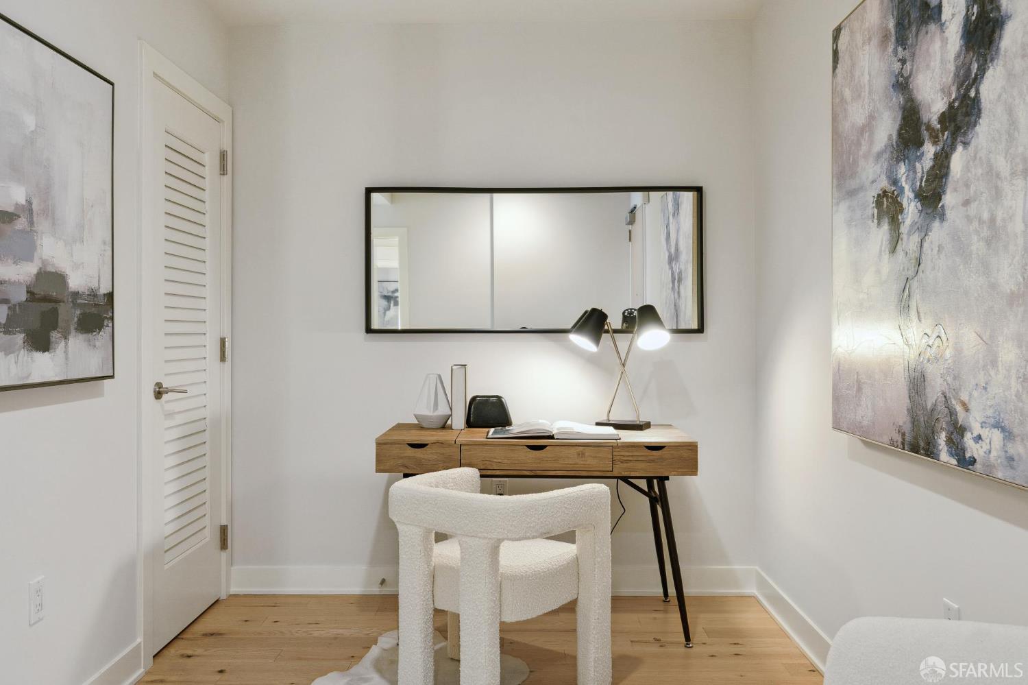 318 Main Street 8C