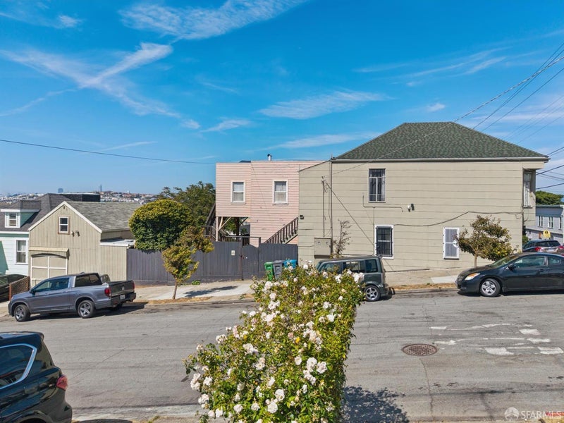 3444 Jennings Street
