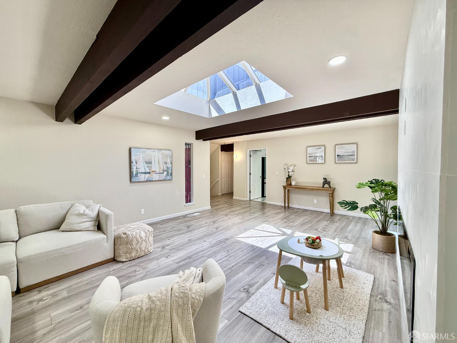 1303 North Road, Belmont CA 94002