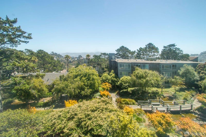 95 Red Rock Way 303M