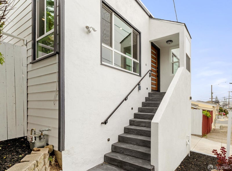 830 Mount Vernon Avenue