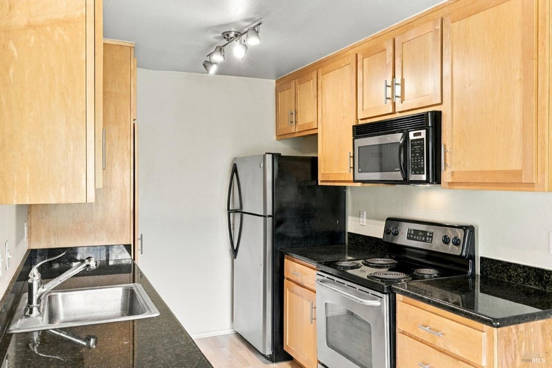 900 Cambridge Drive 120