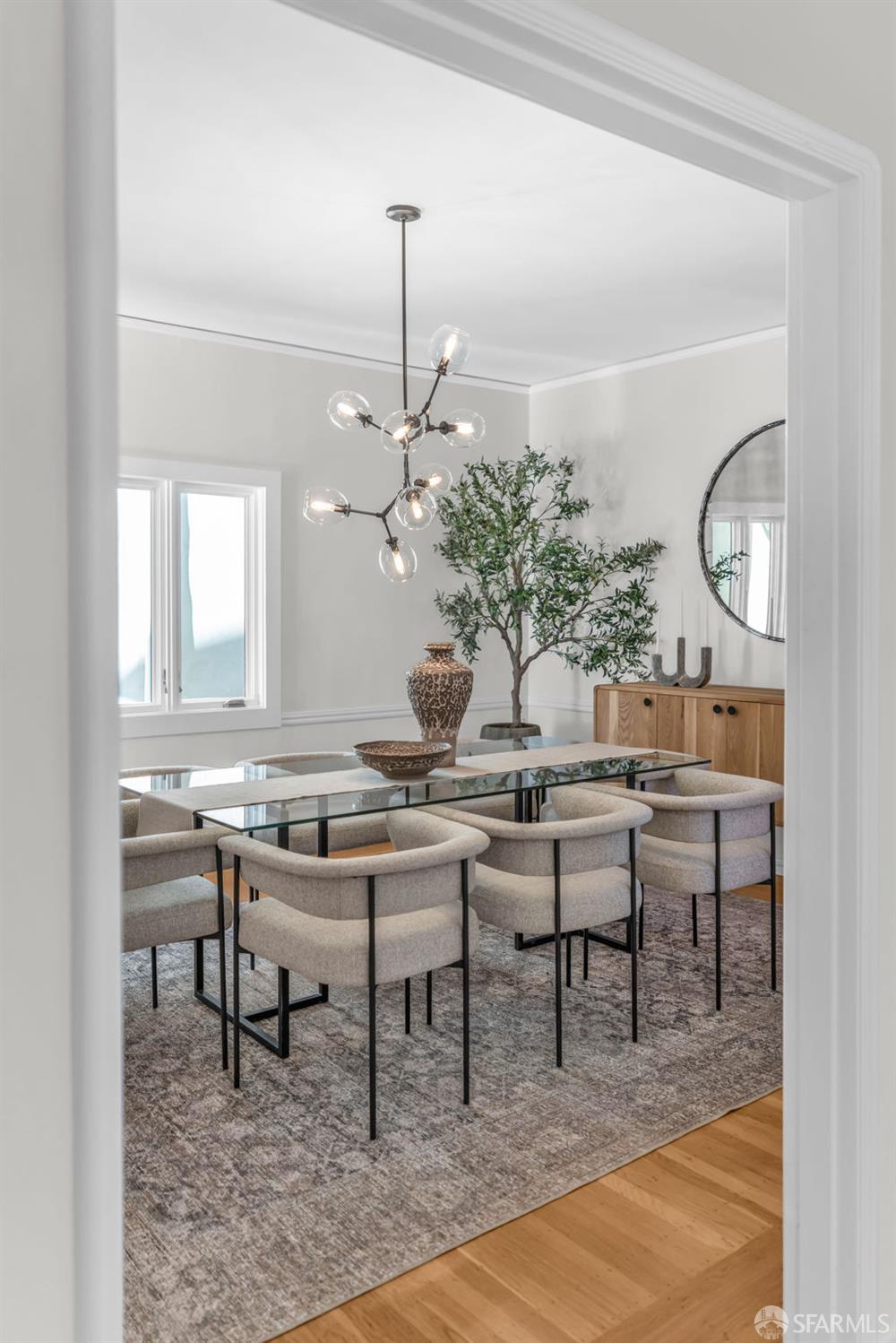 San Francisco, California 94127, United States, 5 Bedrooms Bedrooms, ,3 BathroomsBathrooms,Residential,Pending,236021