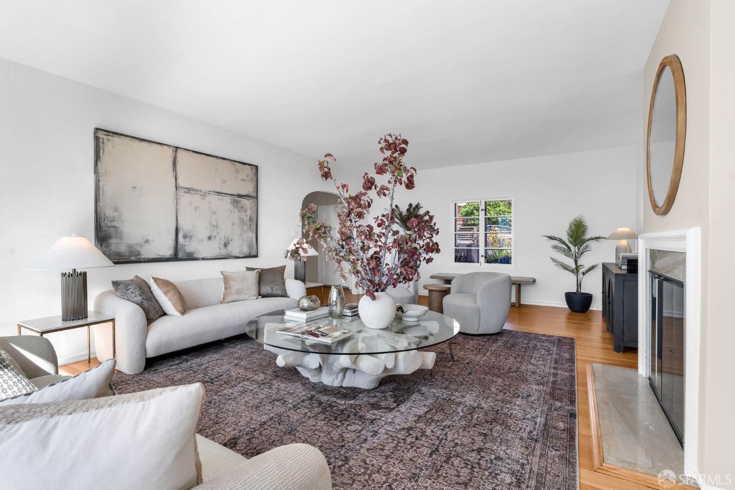 San Francisco, California 94127, United States, 5 Bedrooms Bedrooms, ,3 BathroomsBathrooms,Residential,Pending,236021