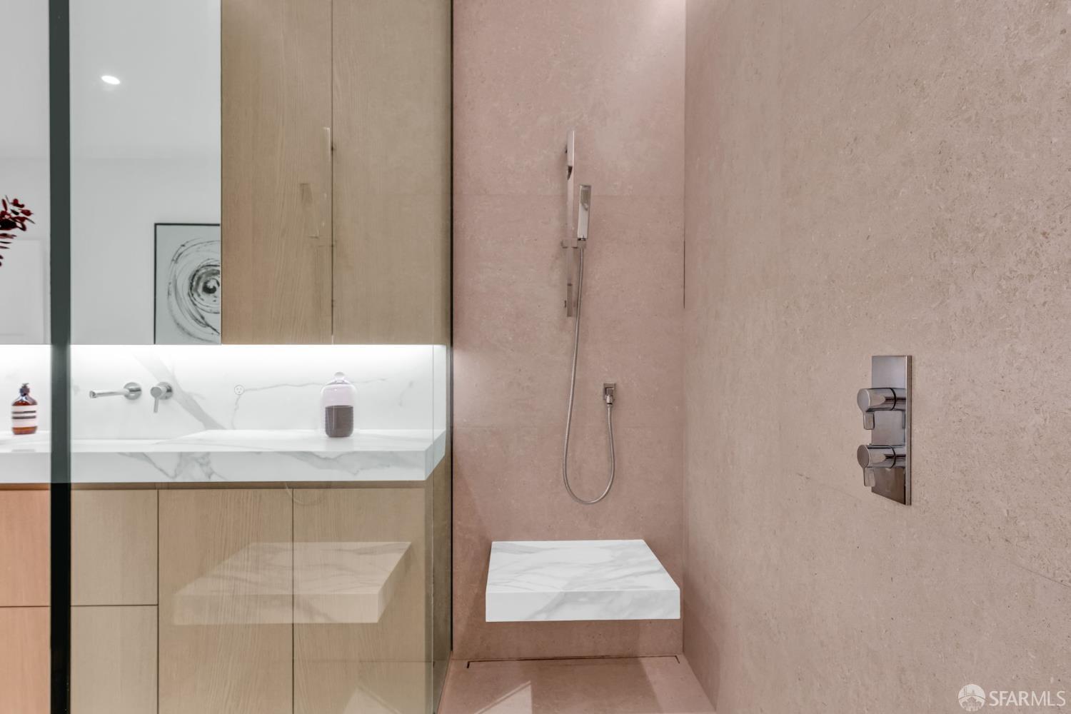 San Francisco, California 94127, United States, 5 Bedrooms Bedrooms, ,3 BathroomsBathrooms,Residential,Pending,236021