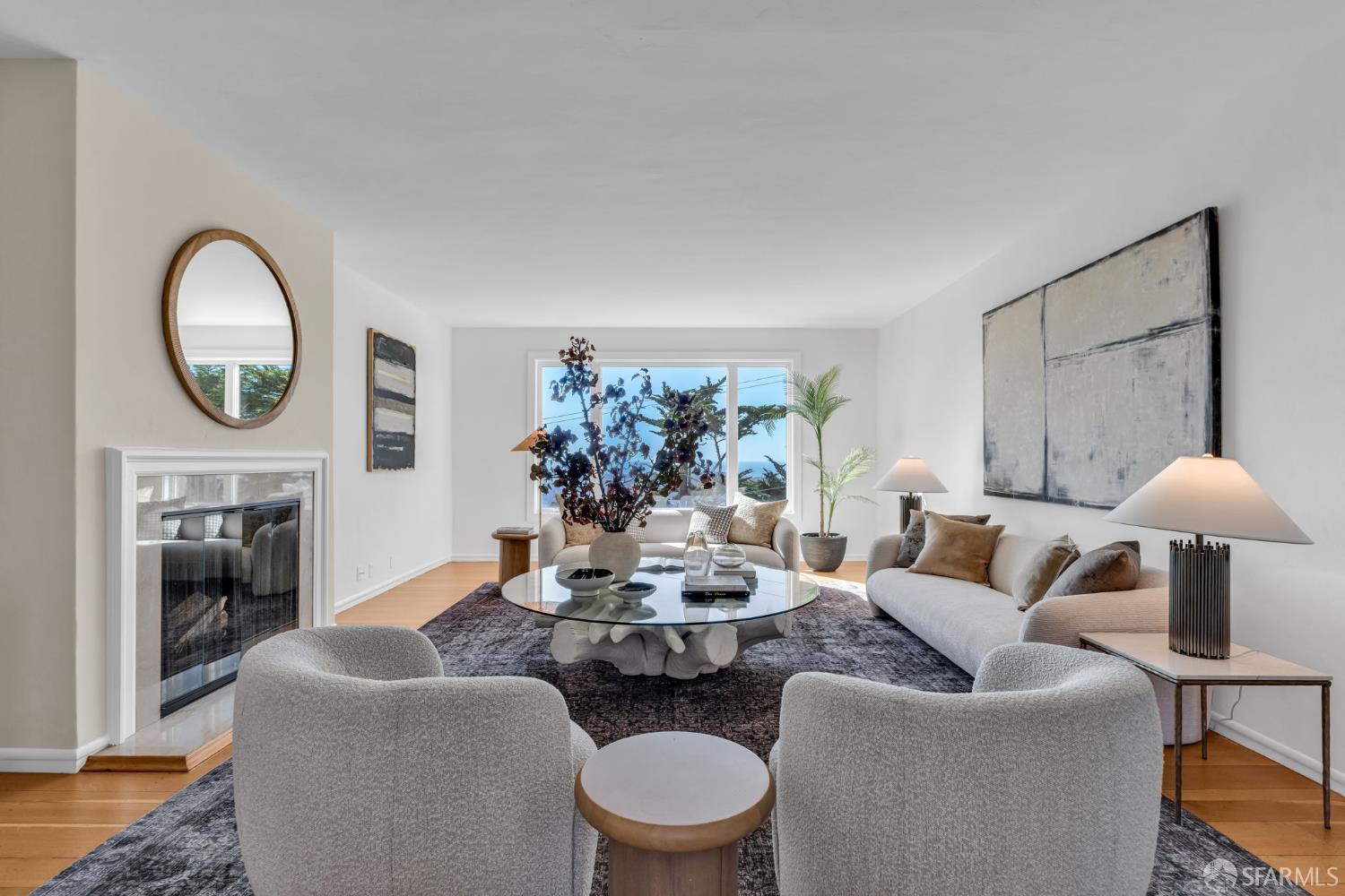 San Francisco, California 94127, United States, 5 Bedrooms Bedrooms, ,3 BathroomsBathrooms,Residential,Pending,236021