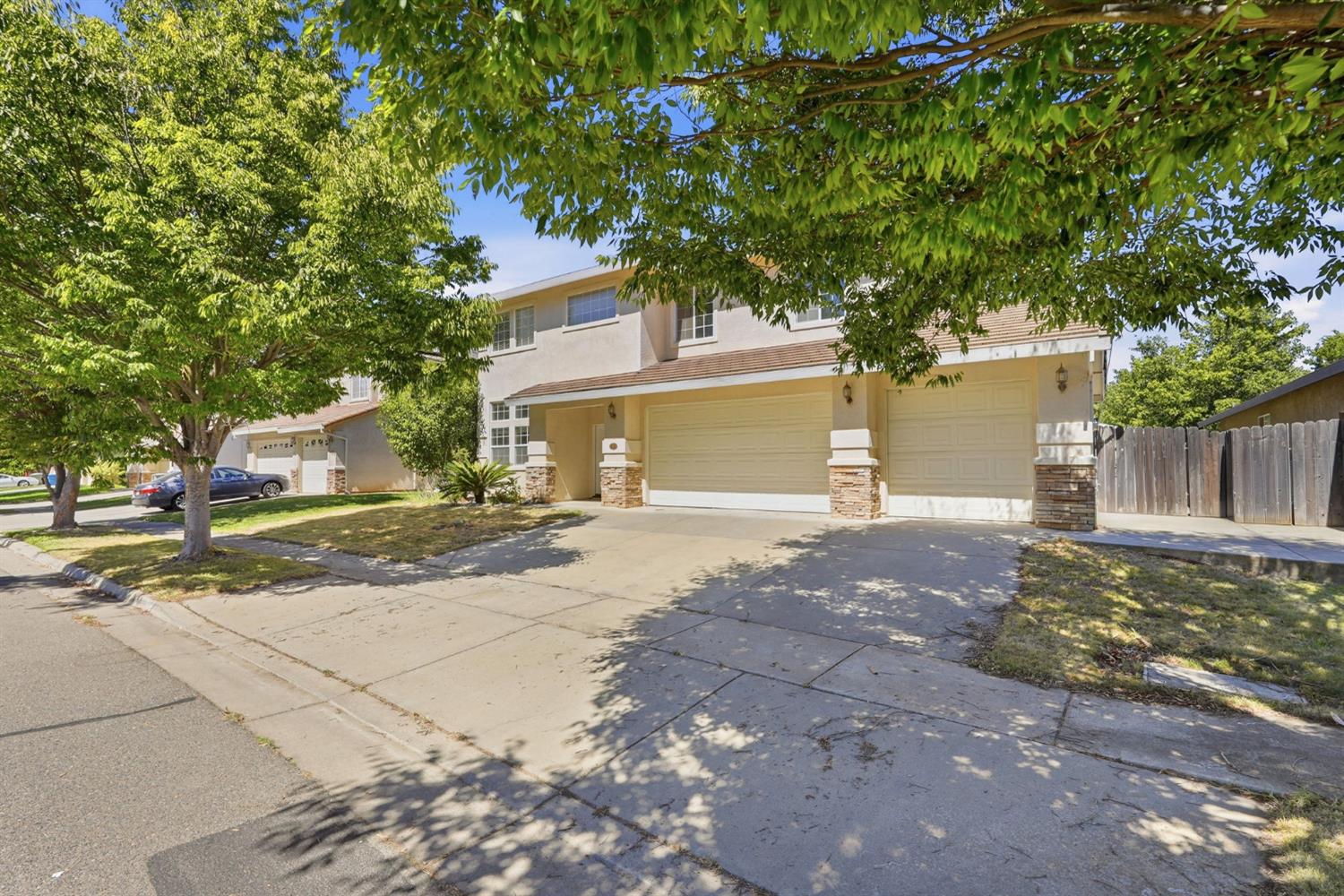 2579 Aurora Drive
