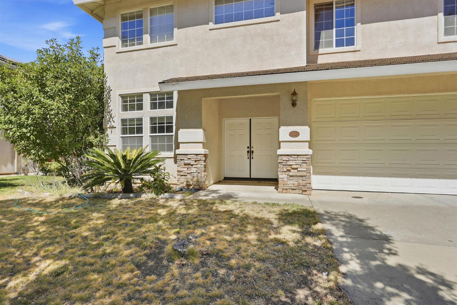 2579 Aurora Drive