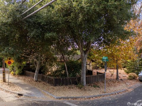 A home in Menlo Park