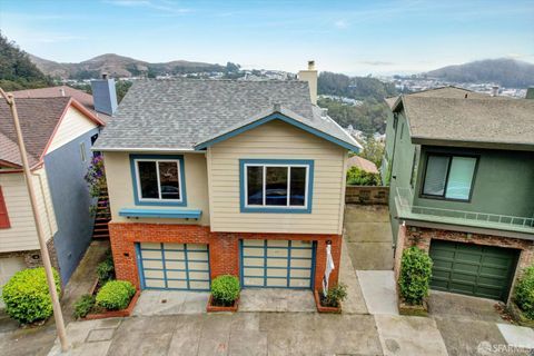 Photo of 77 Crestmont Drive, San Francisco, CA 94131 (MLS # 425073681) Photo of 77 Crestmont Drive, San Francisco, CA 94131 (MLS # 425073681)