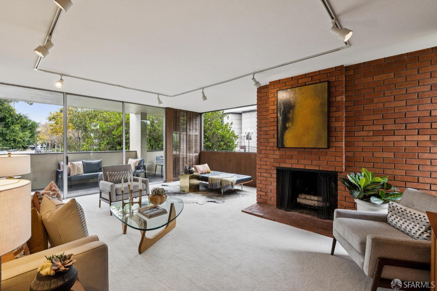 45 Cleary Court 8