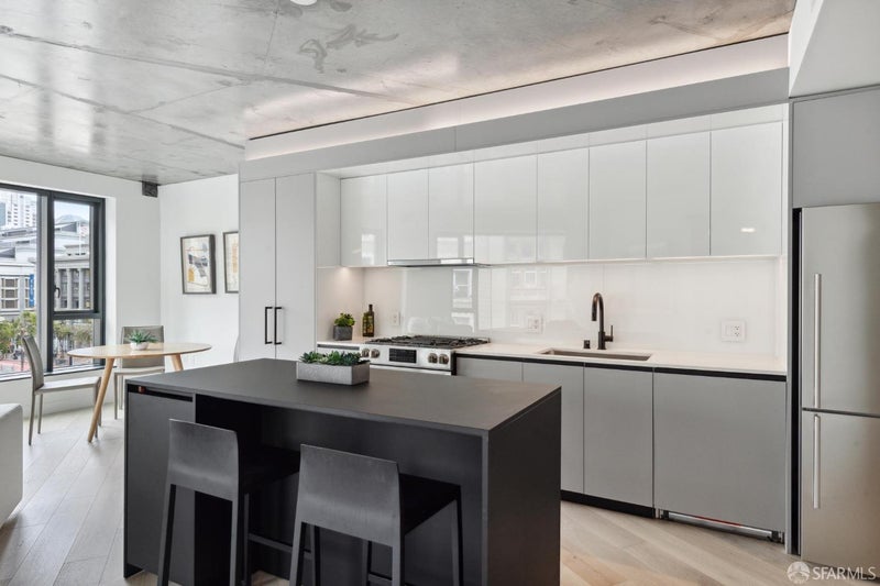 960 Market Street 520