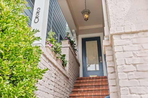 Featured picture for the property 423747665