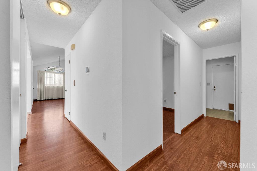 Hercules, California 94547, United States, 3 Bedrooms Bedrooms, ,2 BathroomsBathrooms,Residential,Active,251168