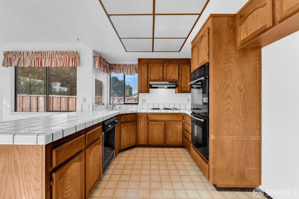 Hercules, California 94547, United States, 3 Bedrooms Bedrooms, ,2 BathroomsBathrooms,Residential,Active,251168