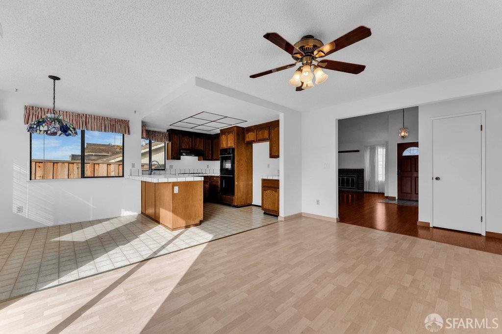 Hercules, California 94547, United States, 3 Bedrooms Bedrooms, ,2 BathroomsBathrooms,Residential,Active,251168