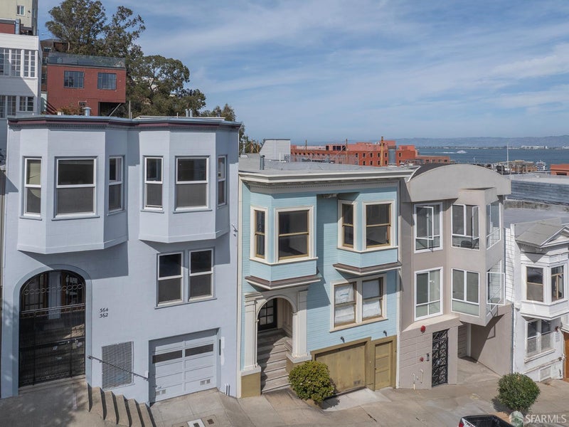 358-360 Vallejo Street