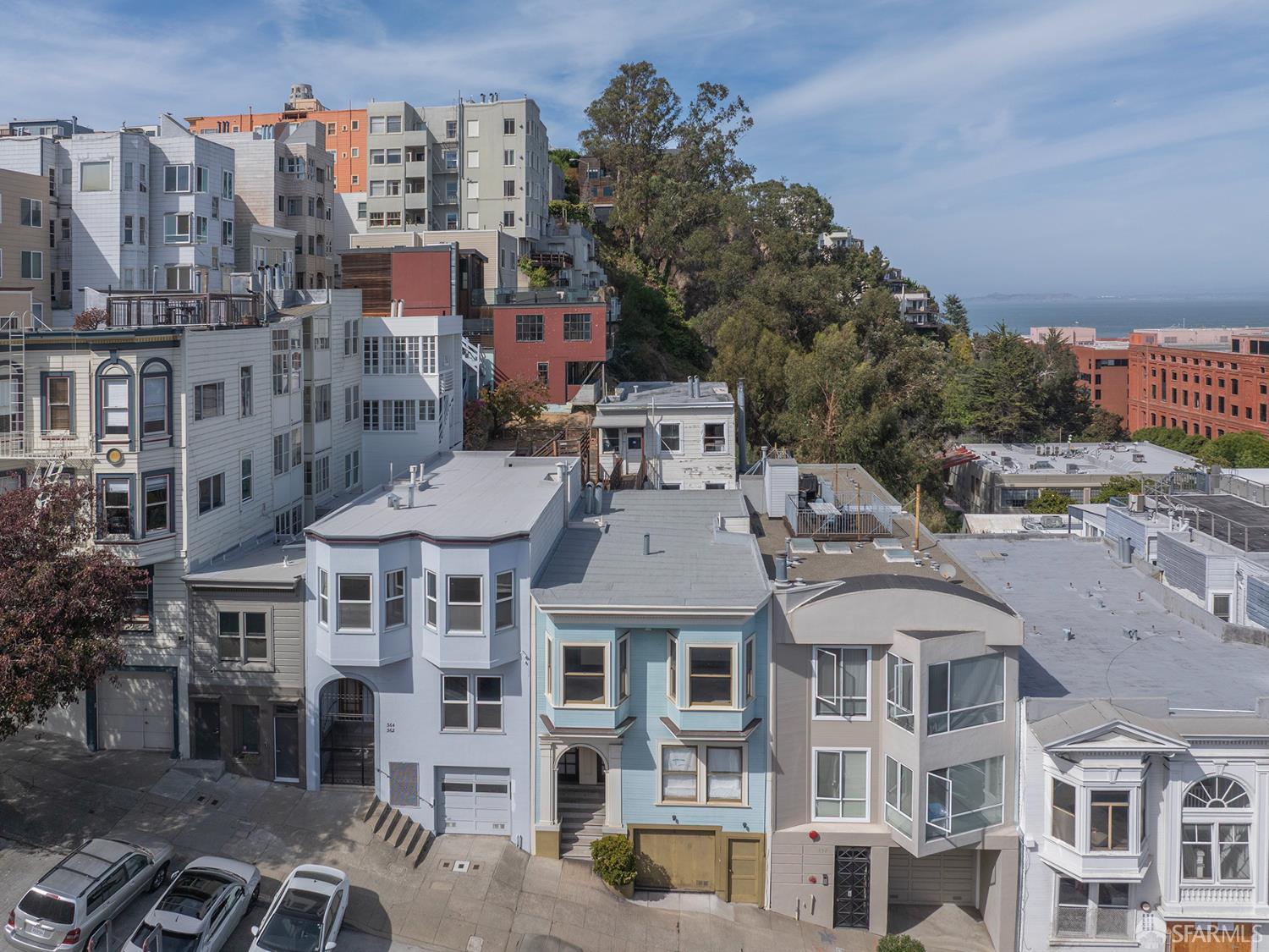 358-360 Vallejo Street