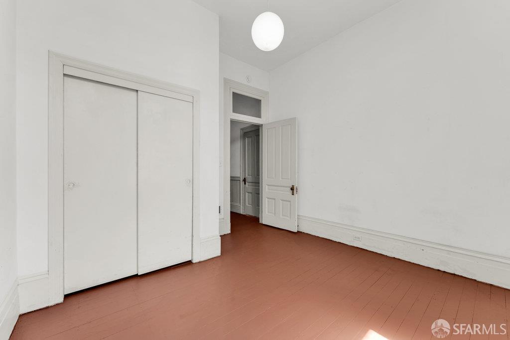 San Francisco, California 94115, United States, 4 Bedrooms Bedrooms, ,3 BathroomsBathrooms,Residential,Pending,217785