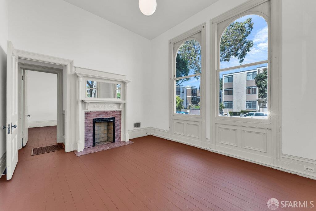 San Francisco, California 94115, United States, 4 Bedrooms Bedrooms, ,3 BathroomsBathrooms,Residential,Pending,217785