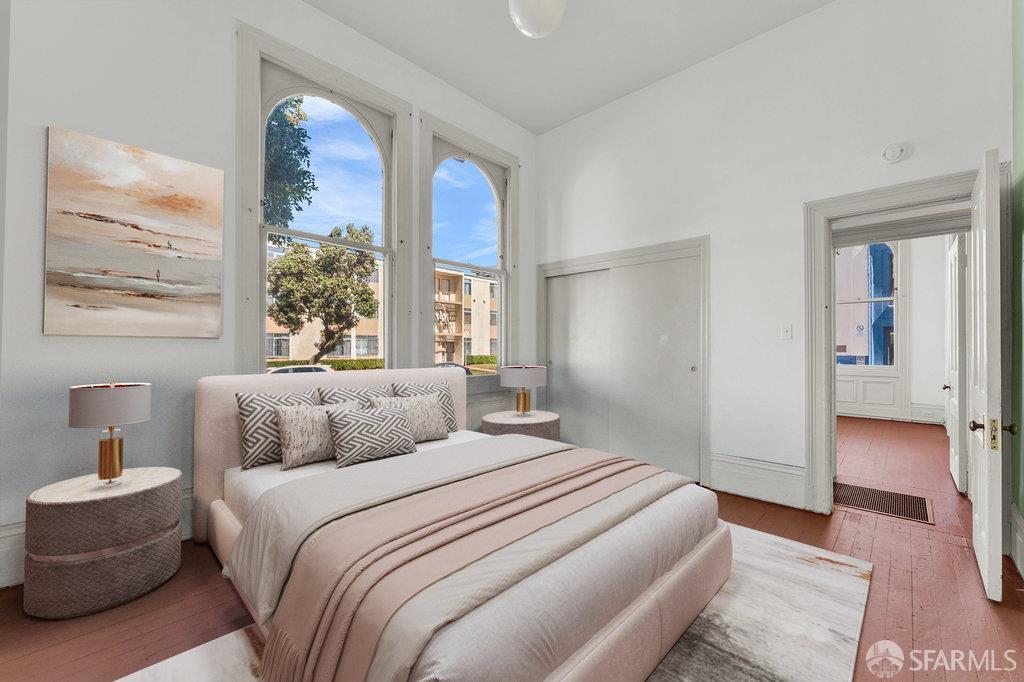 San Francisco, California 94115, United States, 4 Bedrooms Bedrooms, ,3 BathroomsBathrooms,Residential,Pending,217785