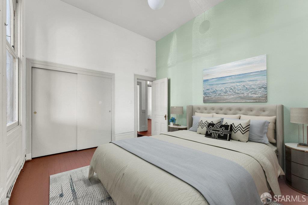 San Francisco, California 94115, United States, 4 Bedrooms Bedrooms, ,3 BathroomsBathrooms,Residential,Pending,217785