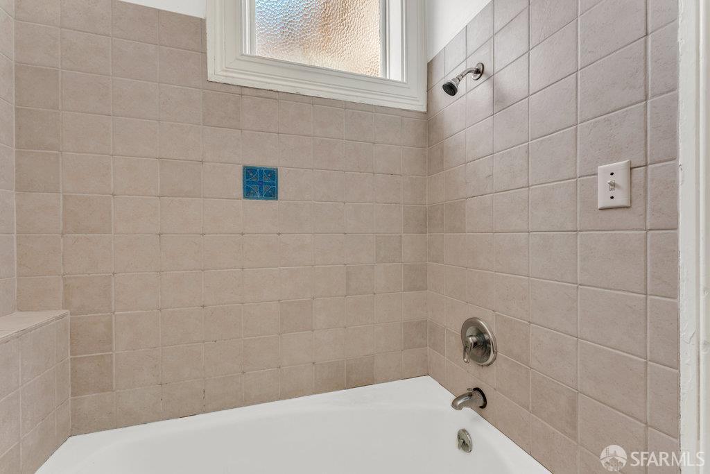 San Francisco, California 94115, United States, 4 Bedrooms Bedrooms, ,3 BathroomsBathrooms,Residential,Pending,217785