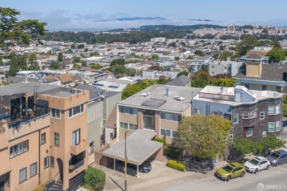 22 Twin Peaks Boulevard San Francisco CA 94114
