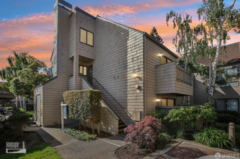 Property photo of 53 Cove Lane, Redwood City, CA 94065