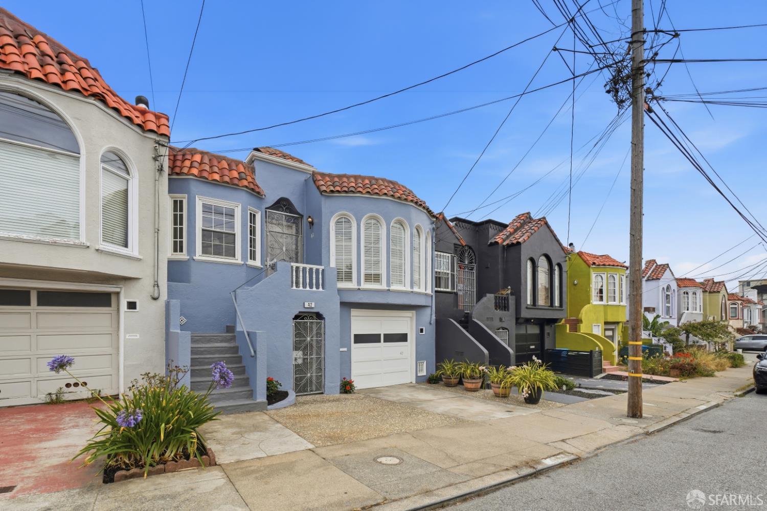 42 Seminole Avenue