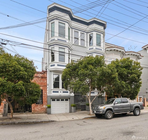 Featured picture for the property 426165462