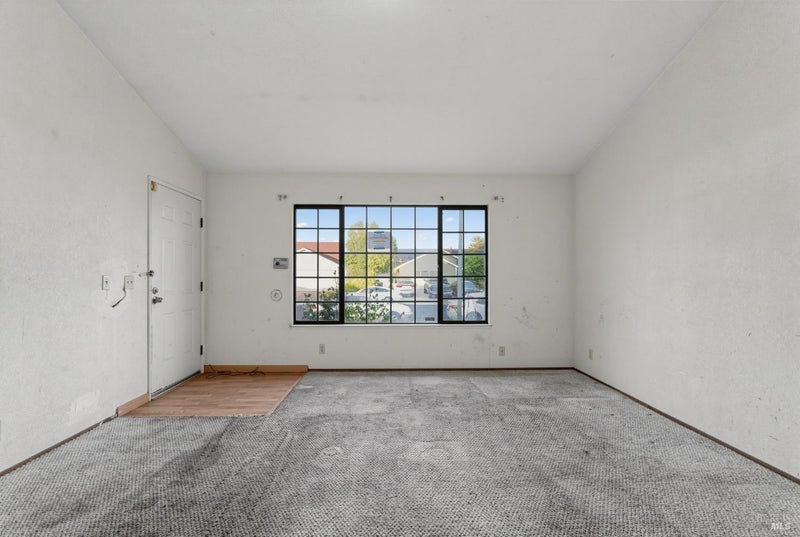 532 Bella Vista Drive