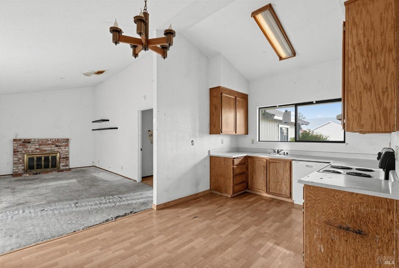 532 Bella Vista Drive
