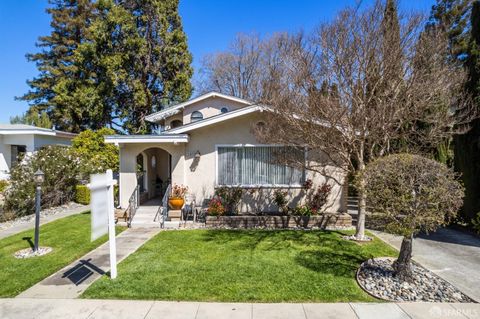 1032-1034 Paloma Avenue, Burlingame, CA 94010 - #: 425021637