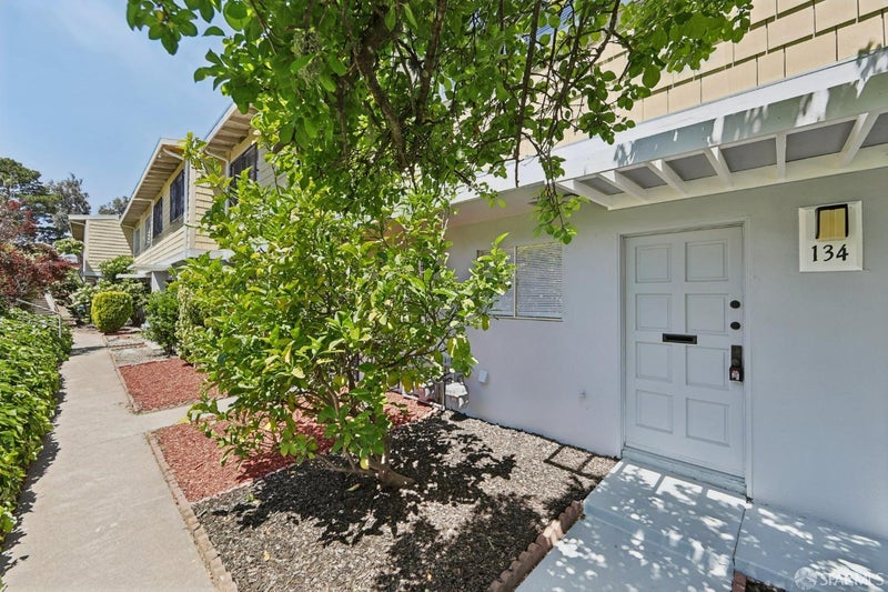 134 Albatross Court