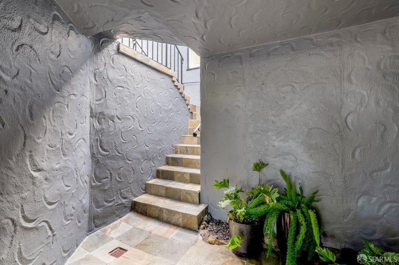 45 Rio Court