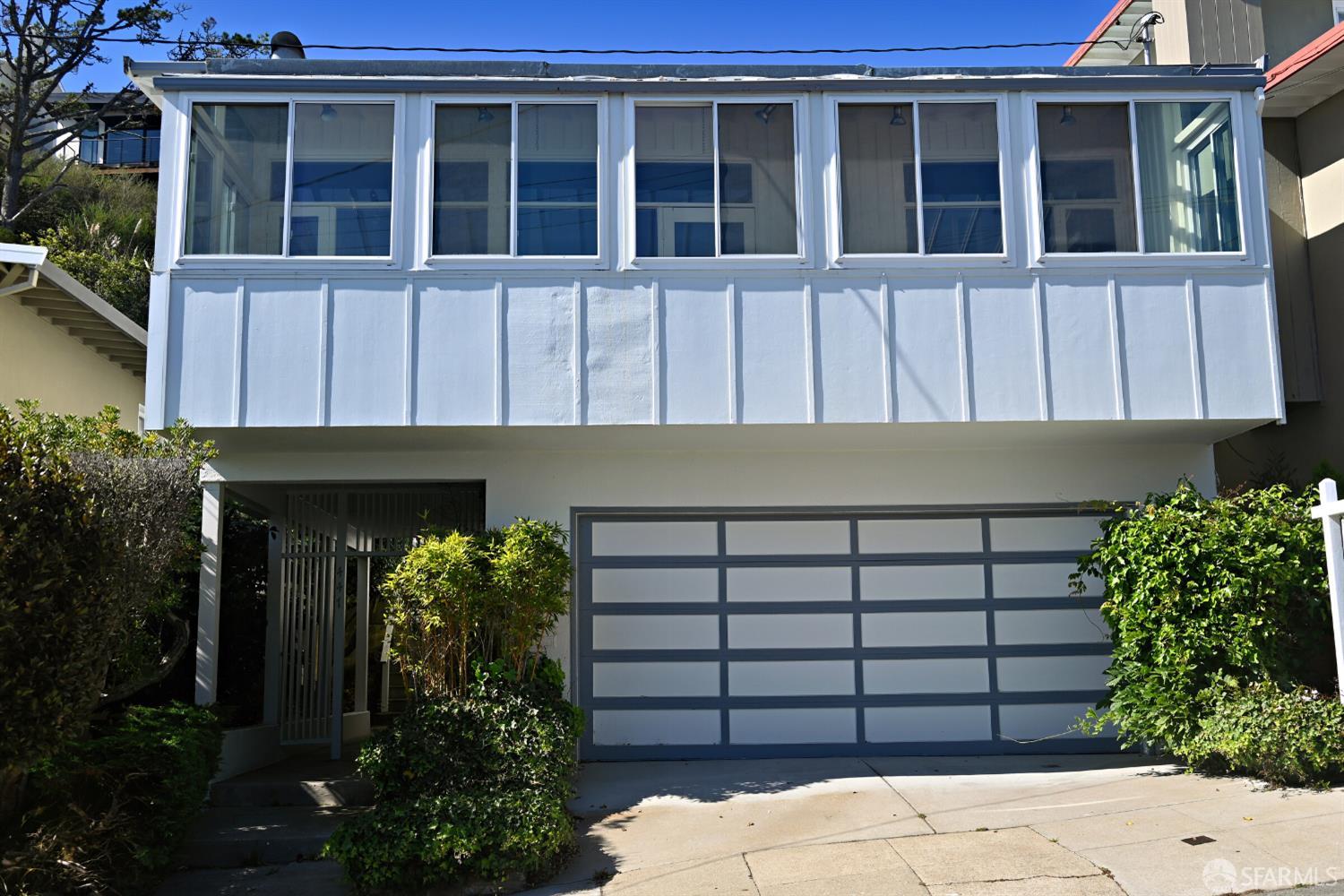 447 Lansdale Avenue