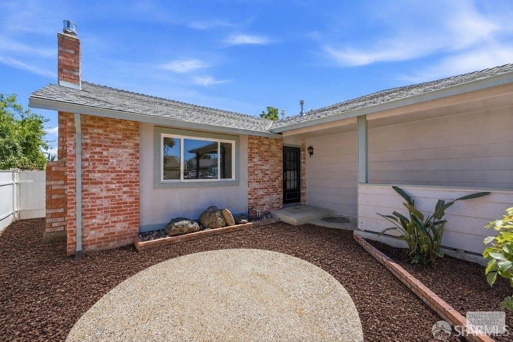 4874 Claret Court